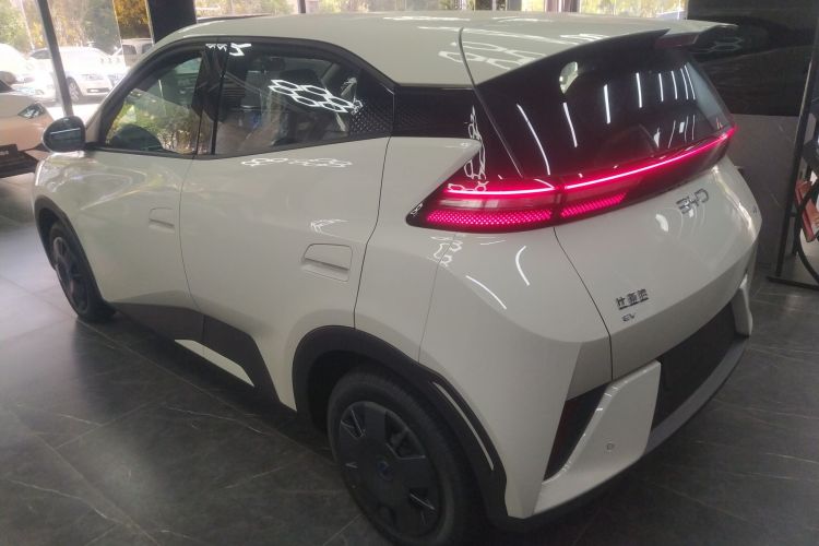 比亚迪 海鸥 2025款 305km 活力版车身外观4