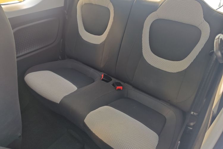 五菱汽车 宏光MINIEV 2024款 第三代 215km 青春版中控内饰21