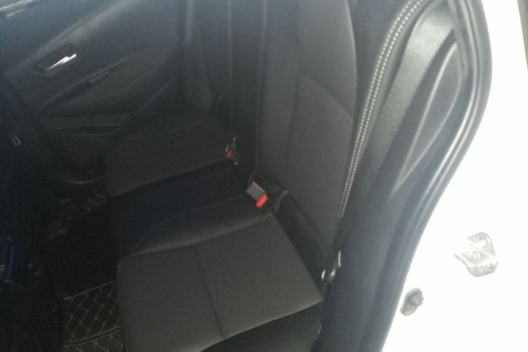 丰田 雷凌 2022款 TNGA 1.5L CVT进取版中控内饰21