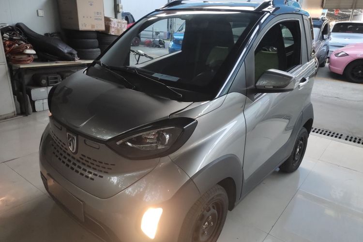 宝骏E100 2019款 250KM 智行版车身外观1