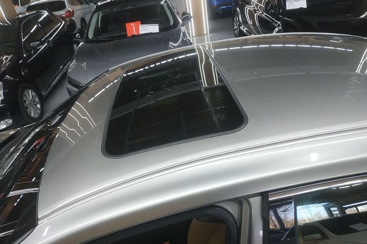 雷克萨斯ES 2020款 300h 卓越版局部细节57