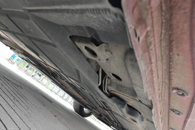 别克 君威 2019款 20T 精英型 国VI局部细节9002