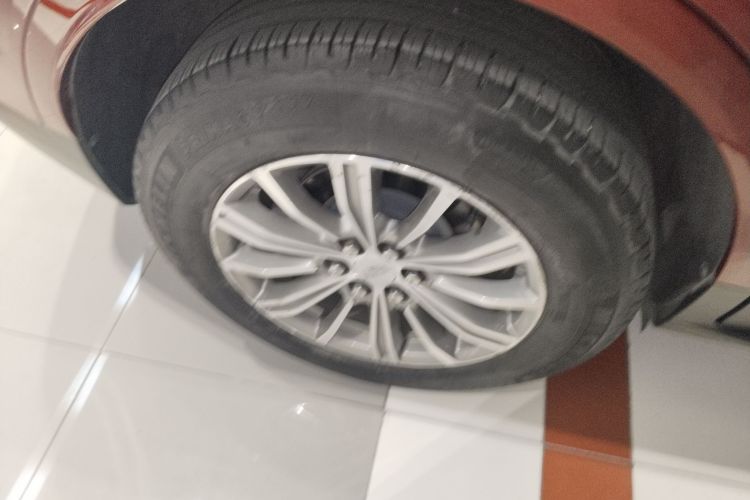 凯迪拉克XT5 2016款 25T 豪华型车身外观6008