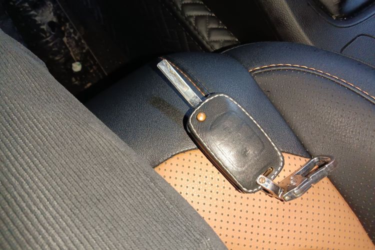 五菱汽车 五菱宏光S3 2019款 1.5L 手动豪华型 国VI中控内饰7001