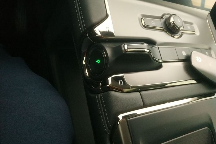 蔚来ES6 2022款 75kWh 运动版局部细节18