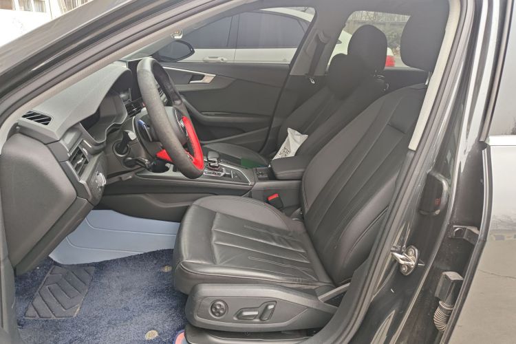 奥迪A4(进口) 2021款 allroad quattro 探索家中控内饰19