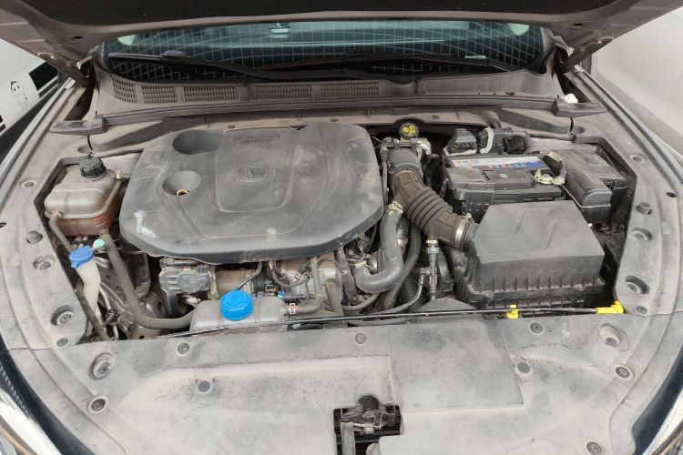 长安 逸动 2020款 PLUS 蓝鲸NE 1.4T GDI DCT尊贵型局部细节24