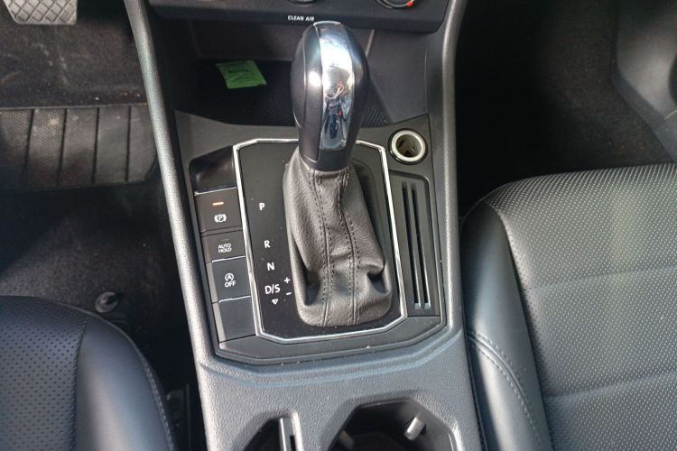 大众 朗逸 2021款 1.5L 自动舒适版中控内饰18