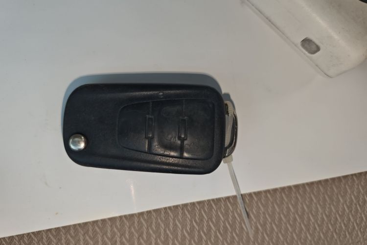 荣威350 2014款 1.5L 自动迅悦版中控内饰11