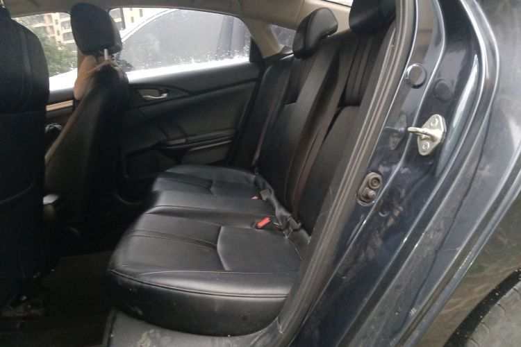 本田 思域 2016款 180TURBO CVT舒适版中控内饰21