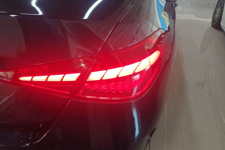 奔驰C级 2022款 C 200 L 运动版车身外观6006