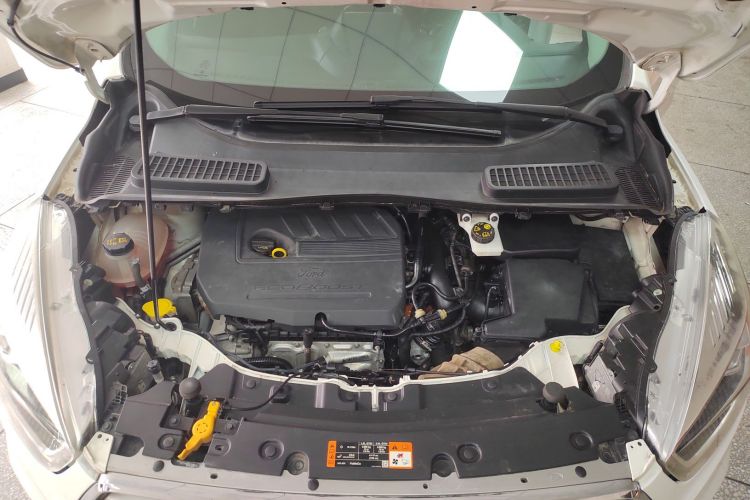 福特 翼虎 2018款 EcoBoost 180 两驱铂翼型机舱底盘24