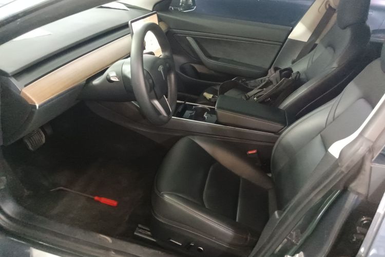 特斯拉 Model 3 2020款 改款 标准续航后驱升级版局部细节19