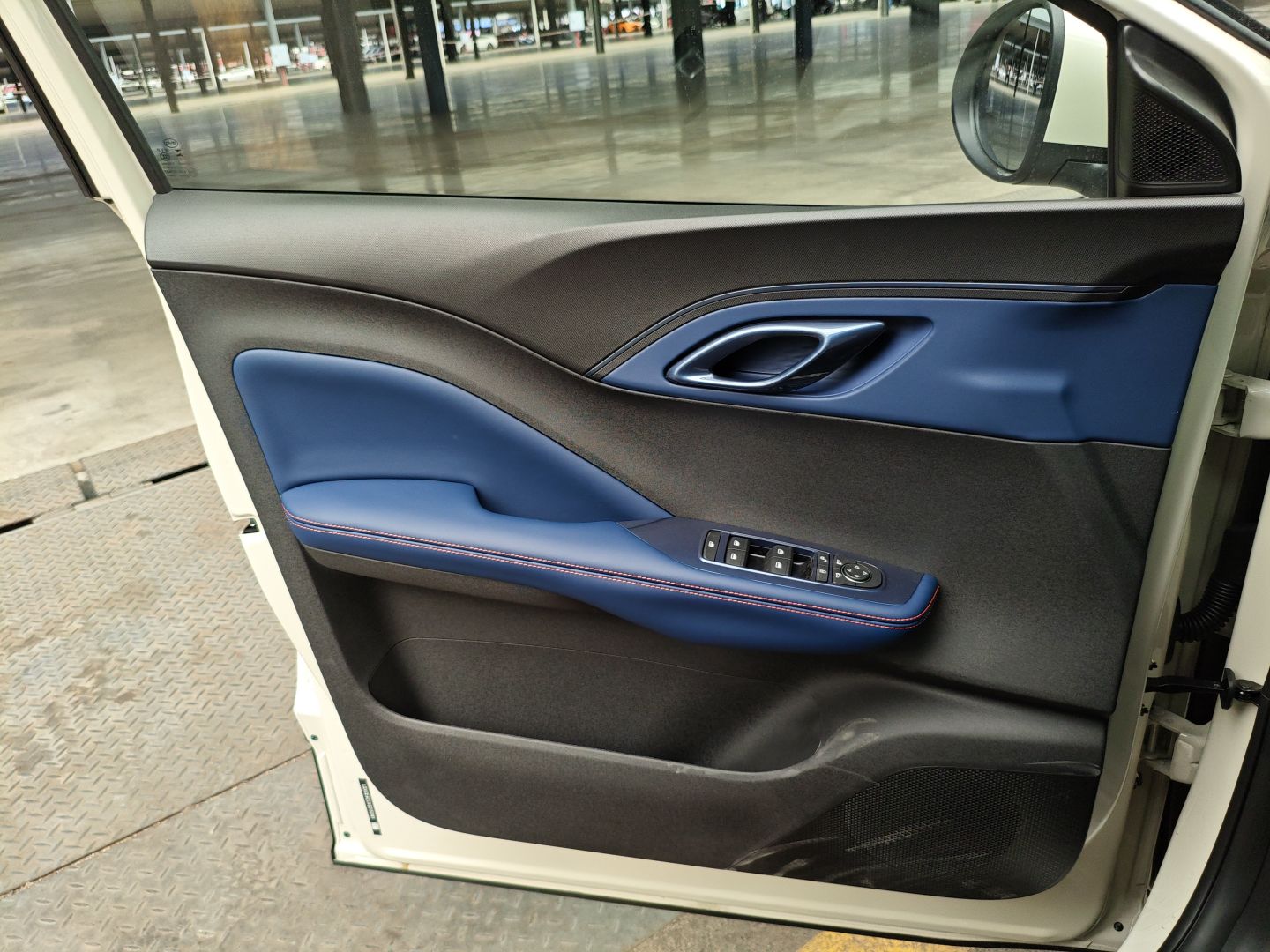 比亚迪 海鸥 2025款 305km 活力版