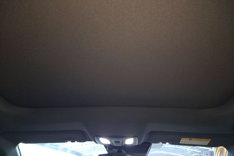 长安UNI-V 2025款 1.5T 500Bar高能版中控内饰22