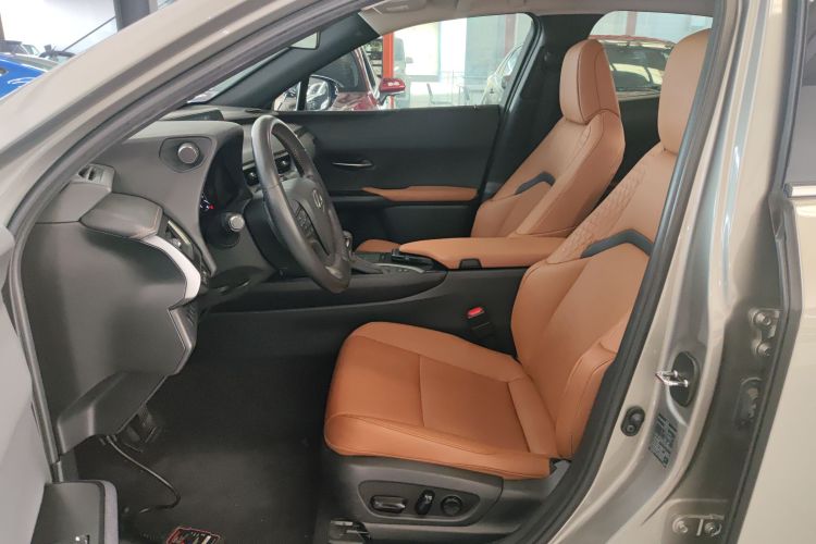 雷克萨斯UX 2020款 200 特别版局部细节19