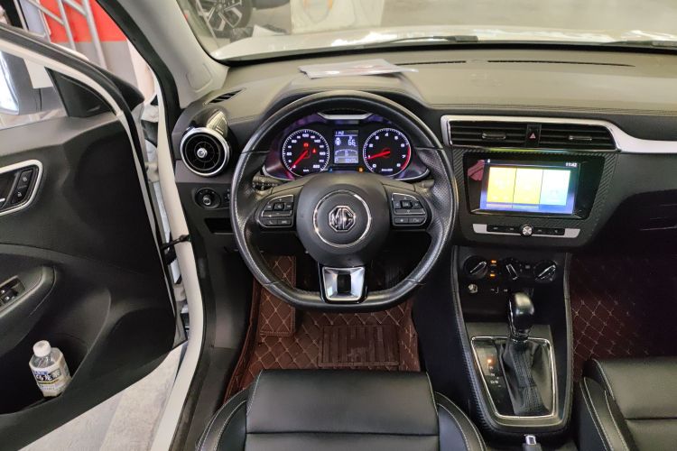 名爵ZS 2018款 1.5L 自动精英版 国V中控内饰13