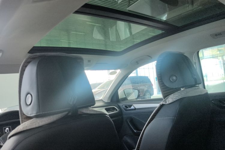 大众 T-ROC探歌 2020款 280TSI DSG两驱精英型中控内饰22