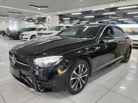 奔驰E级新能源 2022款 改款 E 350 e L 插电式混合动力运动轿车
