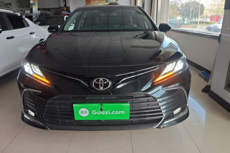 丰田 凯美瑞 2021款 2.5G 豪华版车身外观2