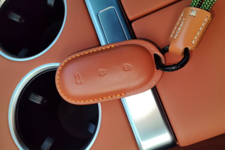 理想汽车 理想L8 2024款 Max中控内饰7001