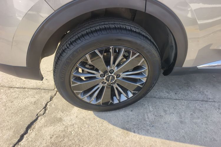 哈弗F7x 2021款 2.0T 两驱极智科技版车身外观6008