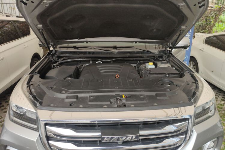 哈弗H9 2020款 2.0T 汽油四驱尊享型 5座机舱底盘24