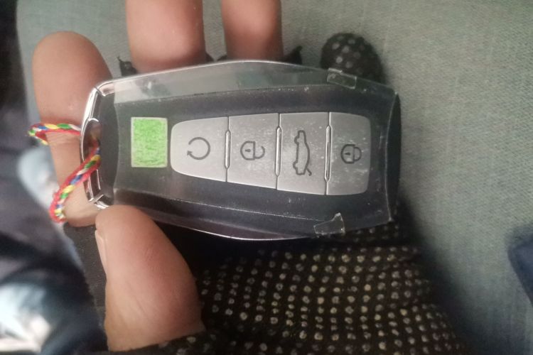 吉利汽车 豪越L 2025款 2.0T DCT尊享款中控内饰11