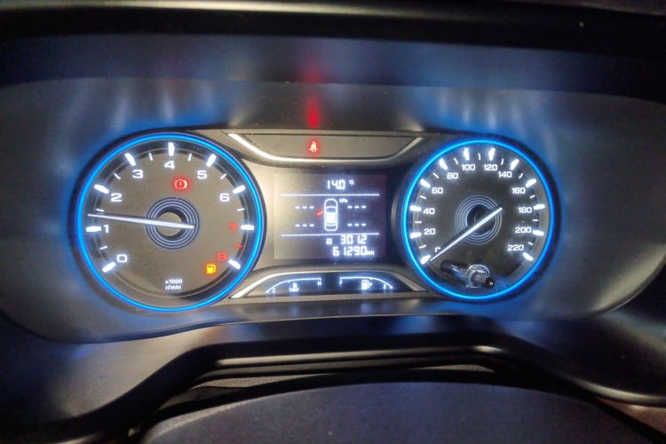 广汽传祺 传祺GS3 2019款 235T 手动精英版局部细节14