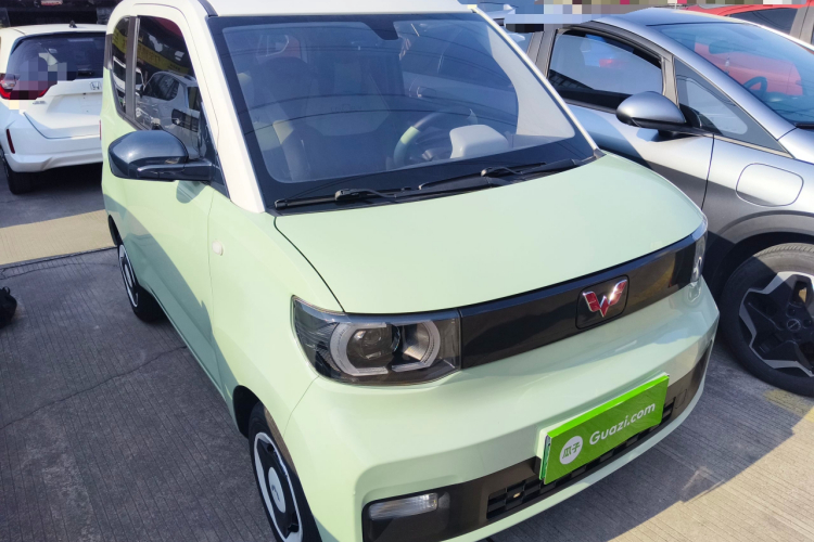 五菱汽车 宏光MINIEV 2021款 马卡龙臻享款 磷酸铁锂车身外观3