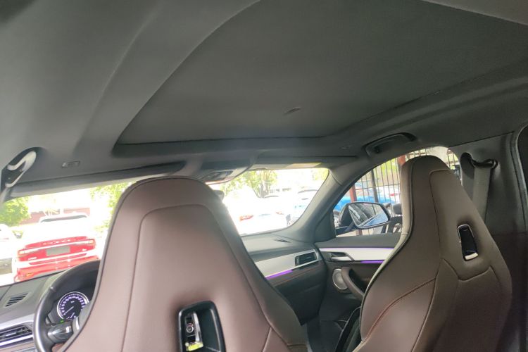 宝马X2 2021款 改款 sDrive25i 曜夜版局部细节22