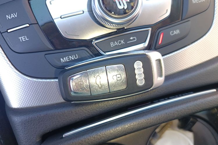 奥迪A6L 2017款 45 TFSI quattro 运动型中控内饰11