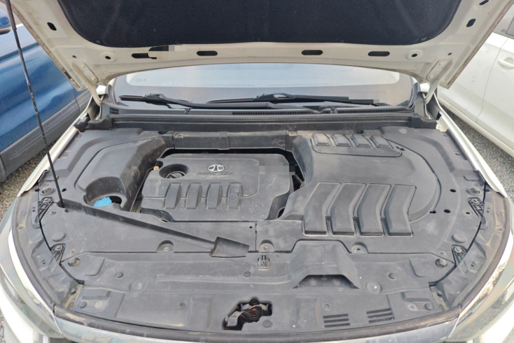 北京汽车 绅宝D50 2018款 1.5L CVT尊享智联版机舱底盘24