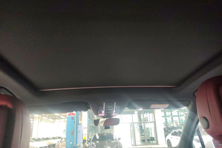 保时捷 Cayenne新能源 2023款 Cayenne E-Hybrid 2.0T局部细节22