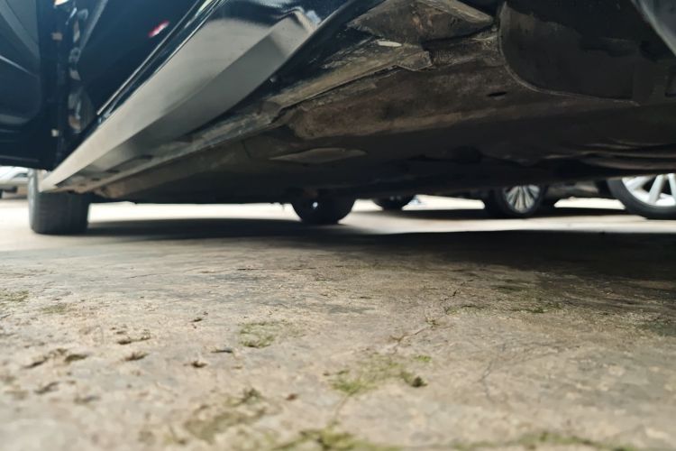 大众 辉昂 2018款 改款 380TSI 两驱商务版局部细节9002