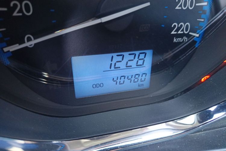 丰田 威驰 2017款 1.5L 手动创行版中控内饰15