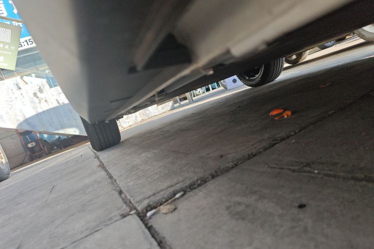 江淮钇为 钇为3 2024款 挚爱版 330km Air局部细节9001