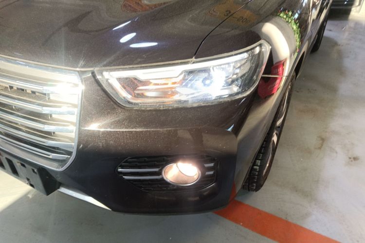 哈弗H6 2017款 红标 2.0T 自动两驱智尚型局部细节36