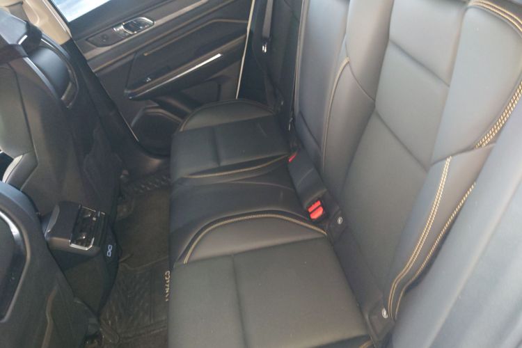 领克01 2023款 2.0TD 两驱型Pro中控内饰21