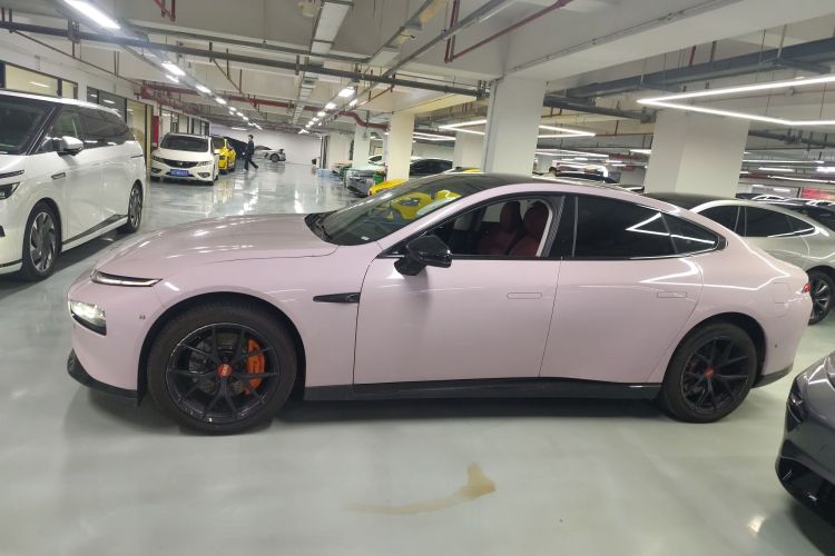 小鹏P7 2020款 670E车身外观6003