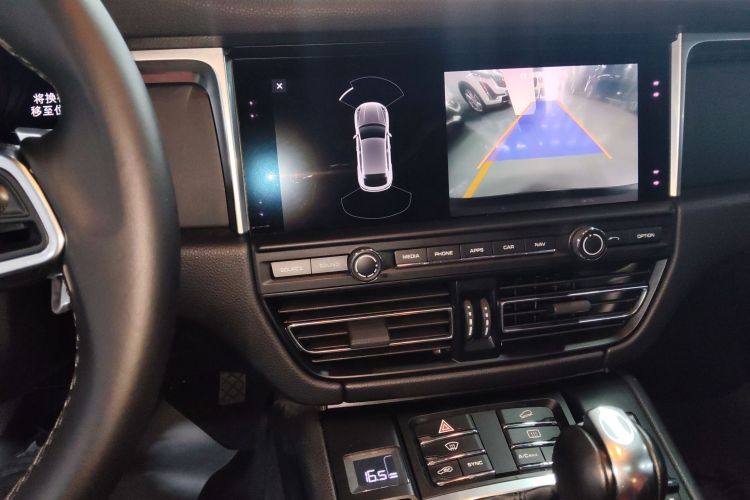 保时捷 2018款 Macan 2.0T中控内饰16