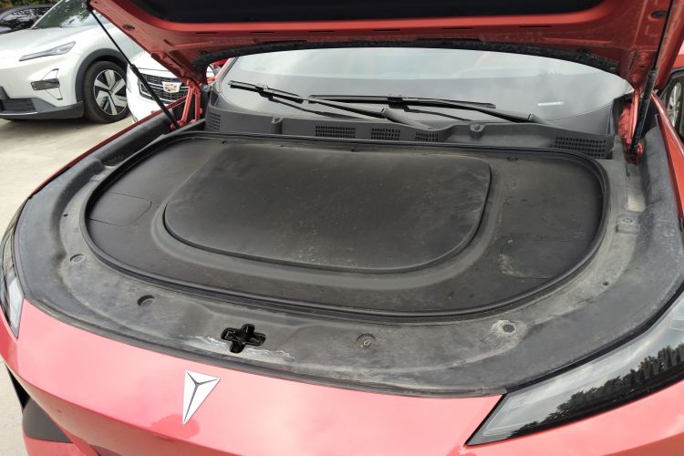 深蓝汽车 深蓝S07 2024款 215Max 乾崑智驾ADS SE增程版局部细节24