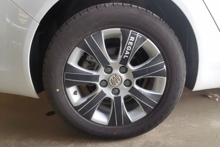 别克 君威 2015款 2.0L 领先时尚型车身外观6008