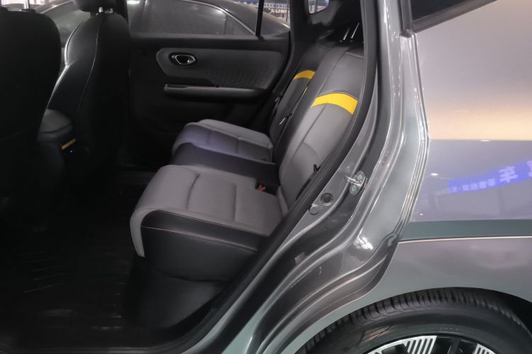 埃安 AION Y 2021款 70 科技活力版中控内饰21