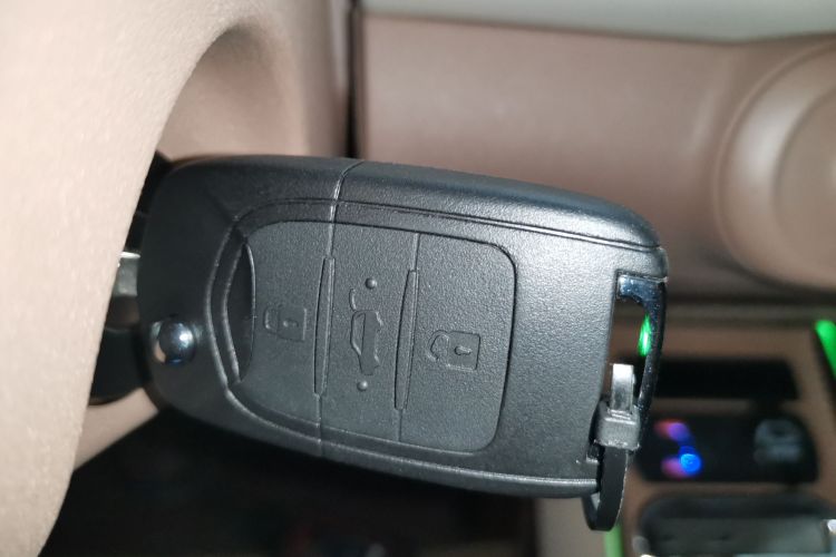 五菱汽车 宏光MINIEV 2025款 四门版 进阶款中控内饰11