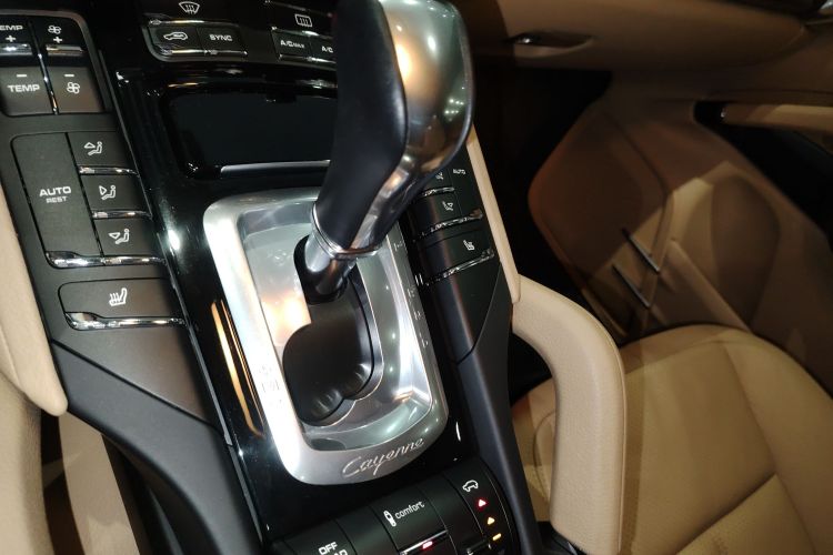 保时捷 2015款 Cayenne 3.0T局部细节18