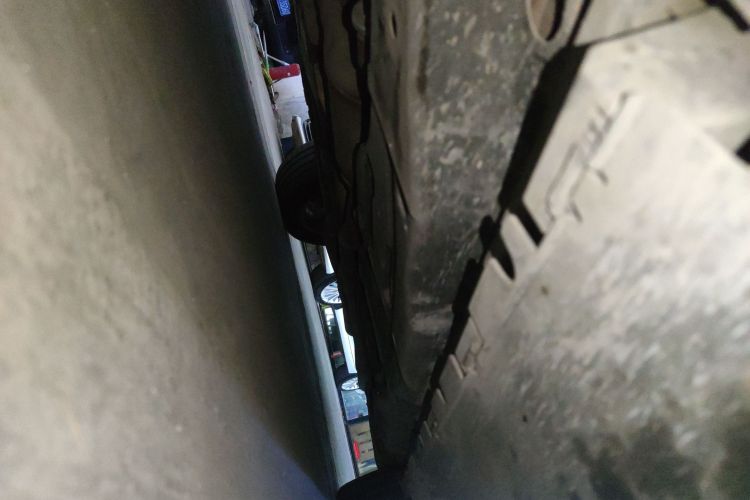 北京越野 北京BJ90 2023款 3.0T 山河经典版 至尊版局部细节9002