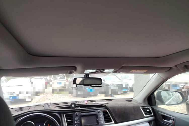 丰田 汉兰达 2015款 2.0T 四驱豪华版 7座中控内饰22