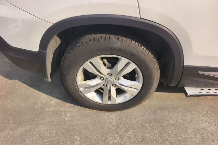 长安CS75 2016款 1.8T 自动精英型 国V车身外观6008