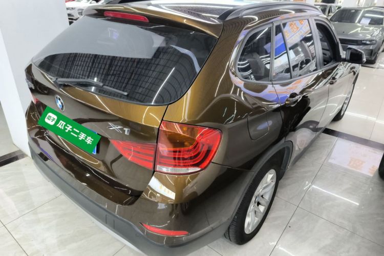 宝马X1 2015款 sDrive18i 时尚晋级版车身外观7